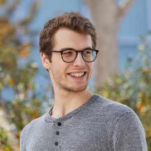 Yann Dubois headshot