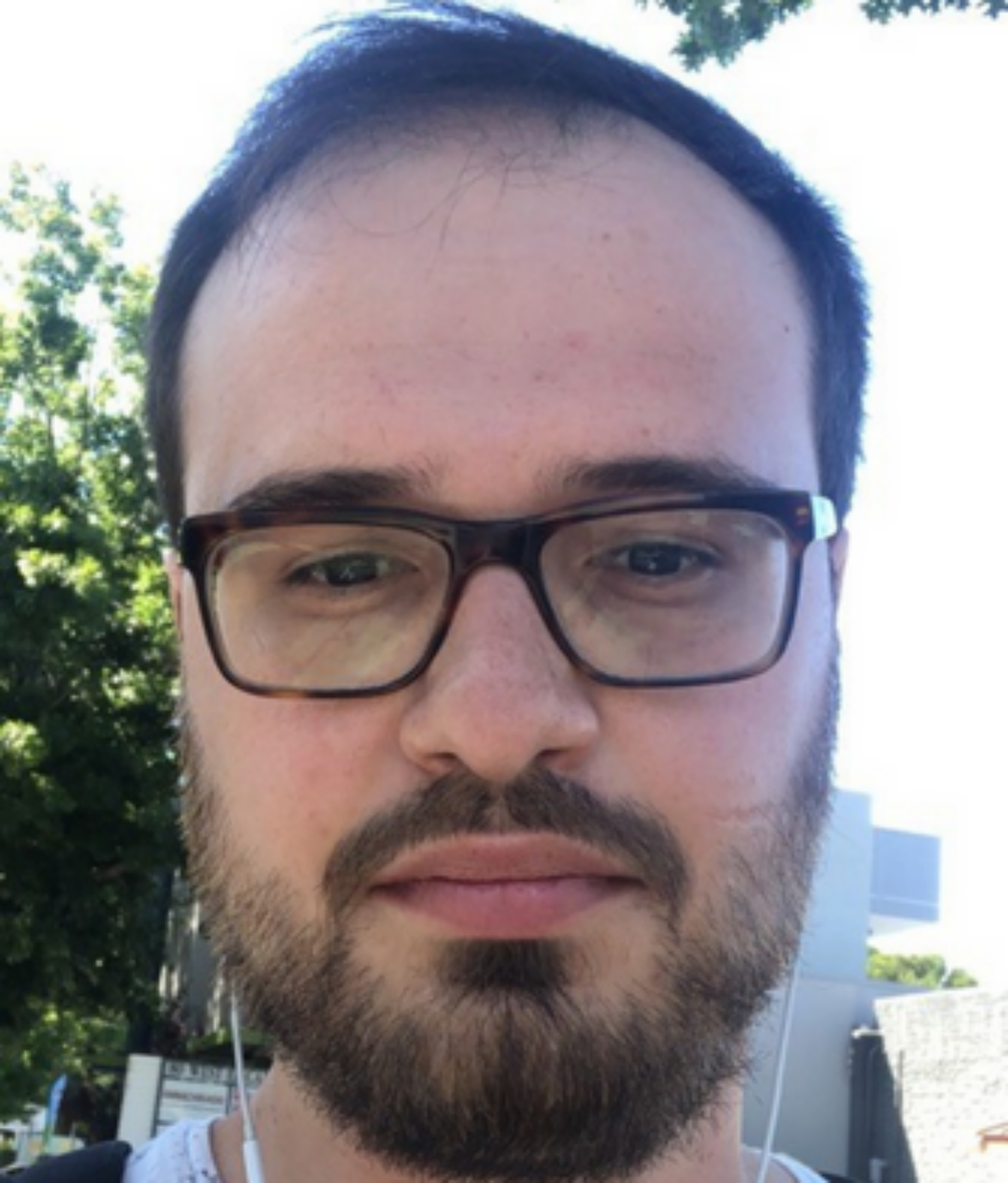 Vardan Papyan headshot